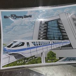 Vintage Walt Disney World TVintage Walt Disney World Theme Park Blue Monorail 5” X 6.5” Glass Sheme Park Blue Monorail 5” X 6.5” Glass Souvenir Tray

