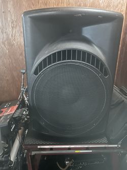 Active Loud Speaker.