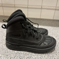 Big Kid's Nike Woodside 2 High Black On Black ACG Size 7y 524872 403 Snow/Rain