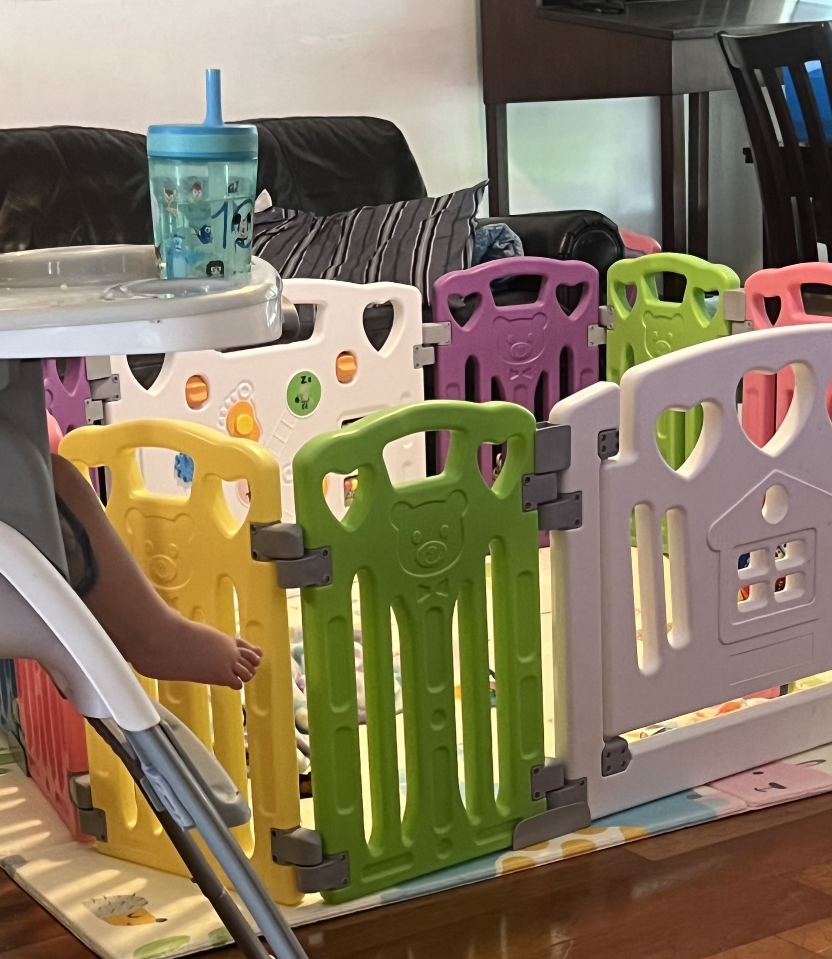 Baby Play Yard 20 Panels With Gate