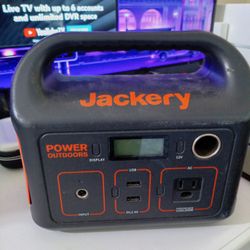 Jackery Explorer 300