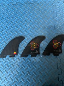 FCS II CI Upright Tri Fin Set