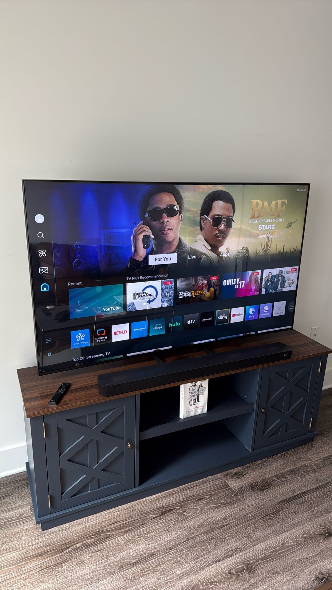 65" Class Crystal UHD U8000F 4K Smart TV (2025)