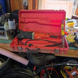 Milwaukee Super Hole Hawg With 3/4" Irwin Speedbore