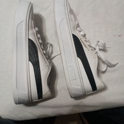 Size 6.5 PUMA shoes