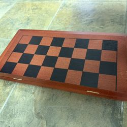 Foldable Chess Checkers Board