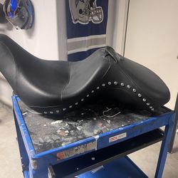 Harley Davidson Touring Seat For Soft Tail Bike 