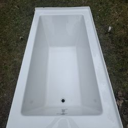 Bathtub
