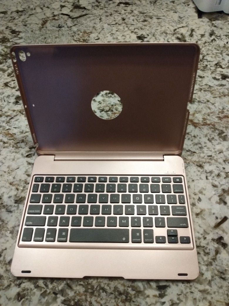 9.7 I Pad Pro Keyboard Case