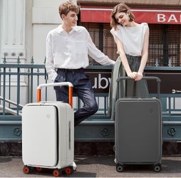 Brand New Mixi 20 Inch Carry On Luggage Aluminum Frame Spinner Wheels, Smoke White
