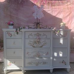 French Boho Style Queen Size Bedroom Set Including Bed Frame,rails,slants,big Dresser,mirror,nightstand Set Has Been Refurbished!🌺