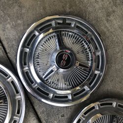 1965-66 Chevy Hubcaps Impala SS