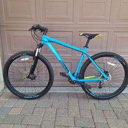 MARIN BOBCAT TRAIL 4 MOUNTAIN BIKE 29 ER LIKE NEW