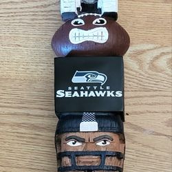 SEAHAWKS TOTEM POLE!