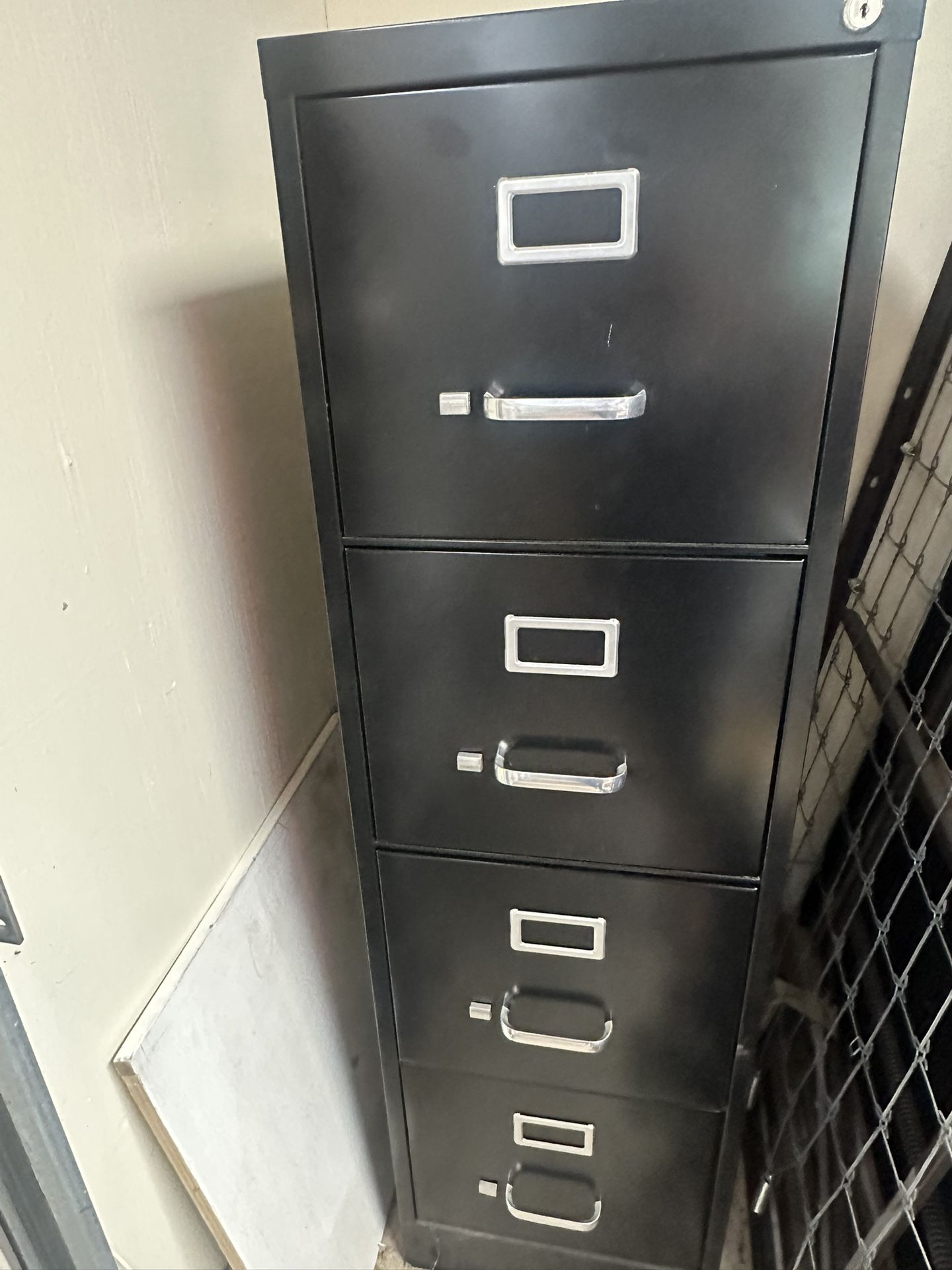 Like New 4-Drawer Vertical File Cabinet, Locking, Letter, Black, 22"D