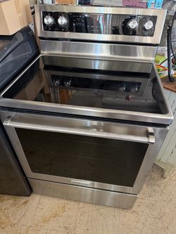 KITCHENAID 5 BURNER GLASS TOP ELECTRIC STOVE