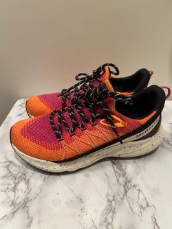 Merrell women’s size 6.5 shoes hiking trail running
