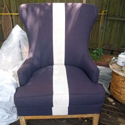 Tommy Hilfiger Arm Chair Beautiful And Big