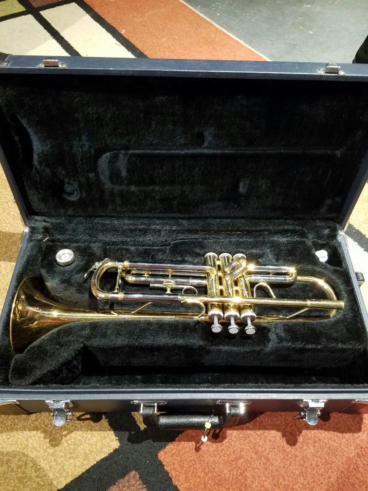 USED Jupiter Trumpet, playing condition