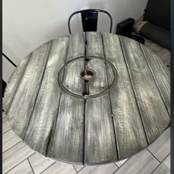 Farmhouse Custom Spool Table With 4 Chairs