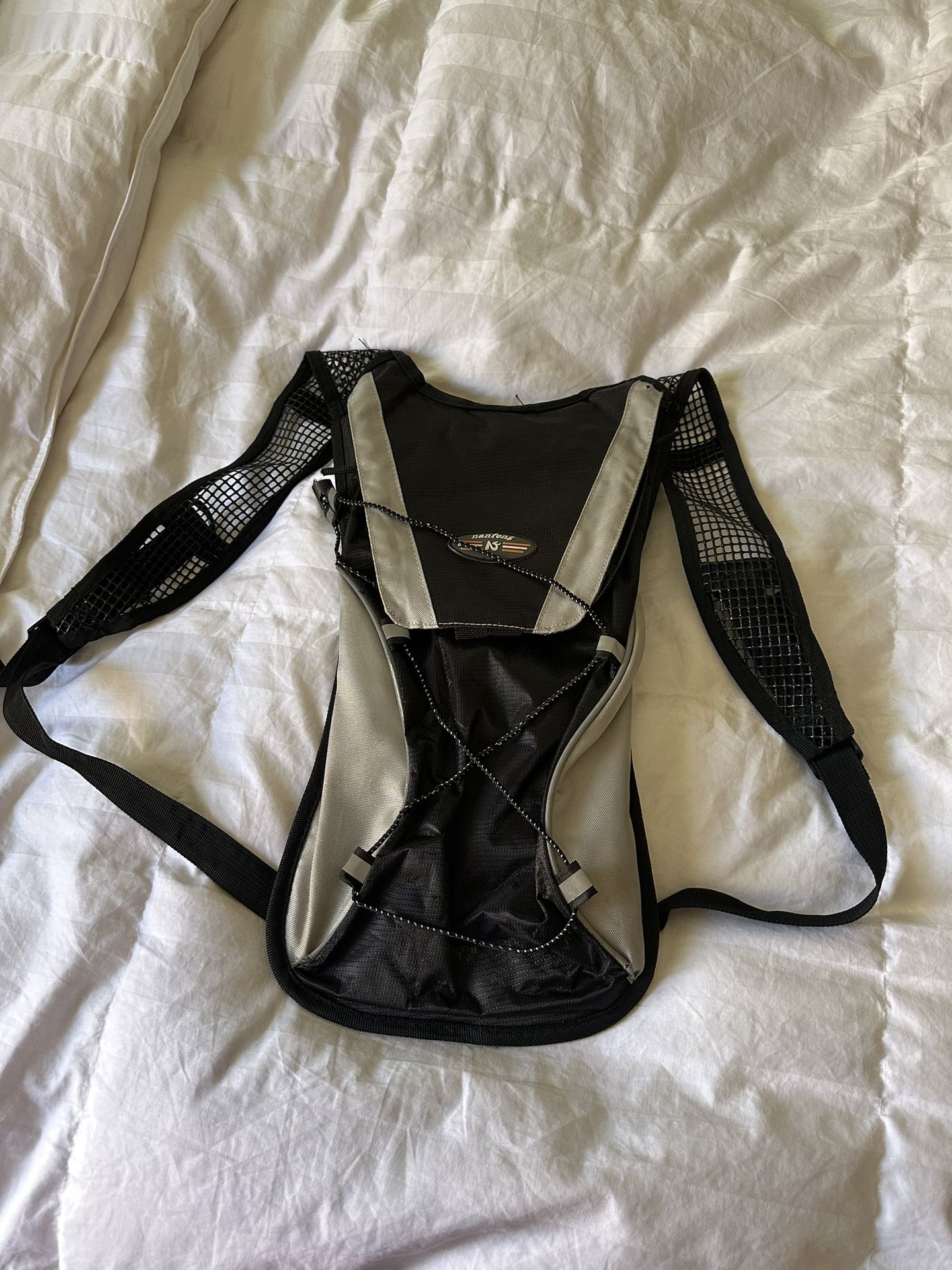 KUYOU HYDRATION PACK BACKPACK