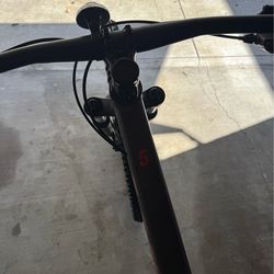 Trek bike $750 size Large
