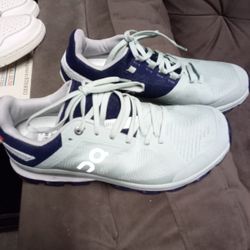 Women's DC Size 8 Only Worn Twice And Beautiful Condition Retails For $280 Before Tax Selling For $100