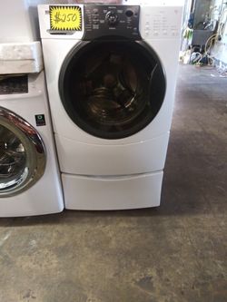Kenmore front load washer working perfectly