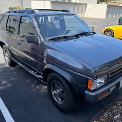1993 Nissan Pathfinder