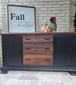 Ethan Allen Buffet/Sideboard/Entry Table