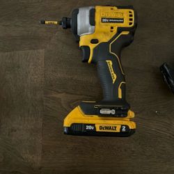 Dewalt Impact 20v Brushless With Battery