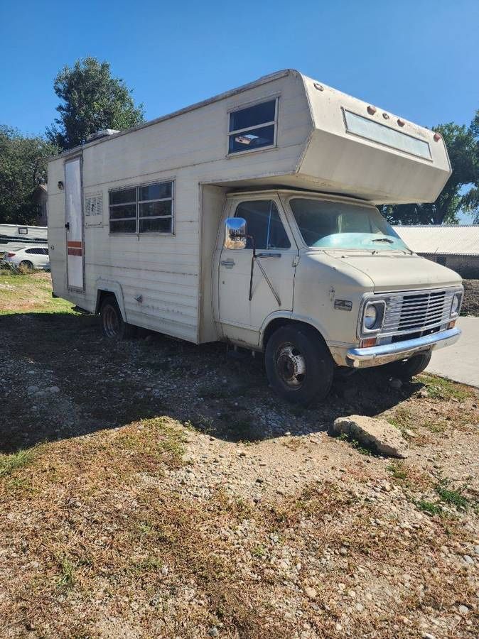 1975 Coachmen Industries