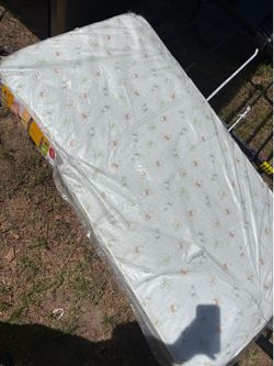 Baby crib mattress