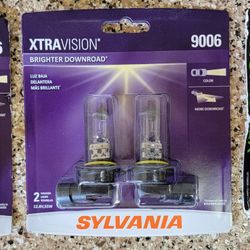 9006 Sylvania XtraVision Halogen Headlights (5 bulbs)  