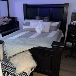 Queen Bedframe only