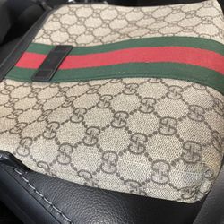 Official Gucci Cross Bag 