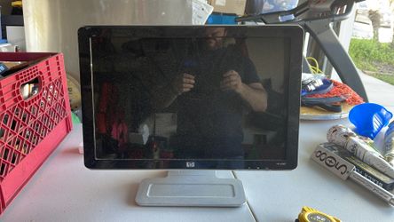 14 inch HP w2007 monitor