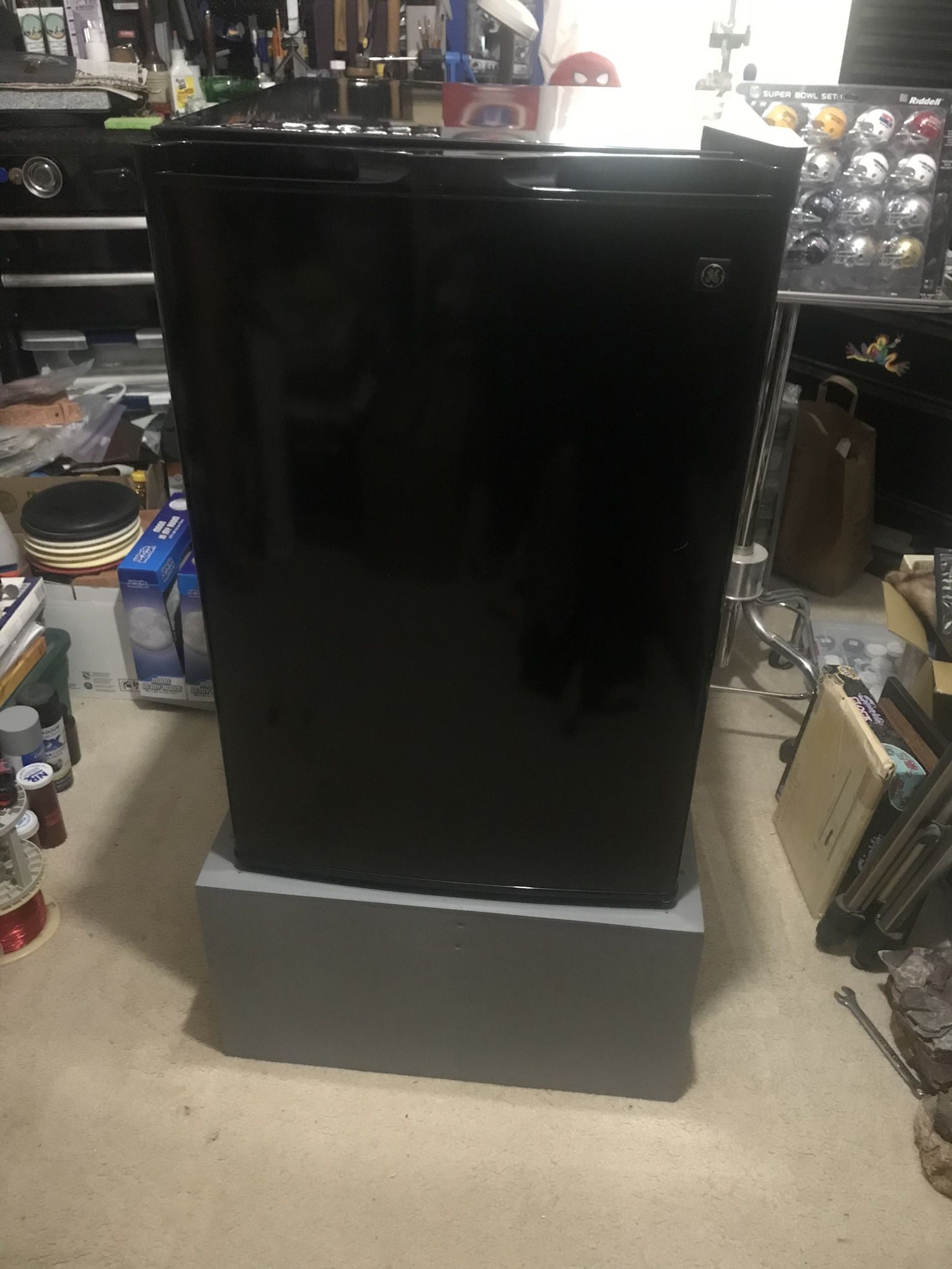General Electric “Man Cave” Mini Fridge(Practically New)