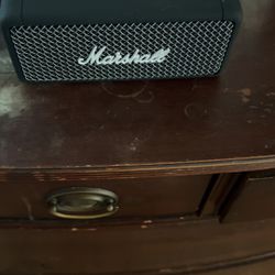 Marshall Portable Bluetooth Speaker 