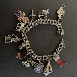 Vintage Sterling Silver Charm Bracelet 