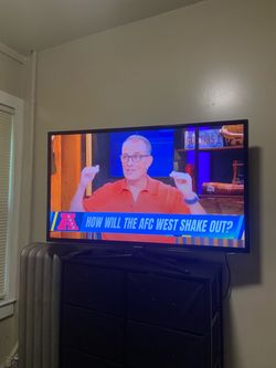 Samsung HD TV and Roku