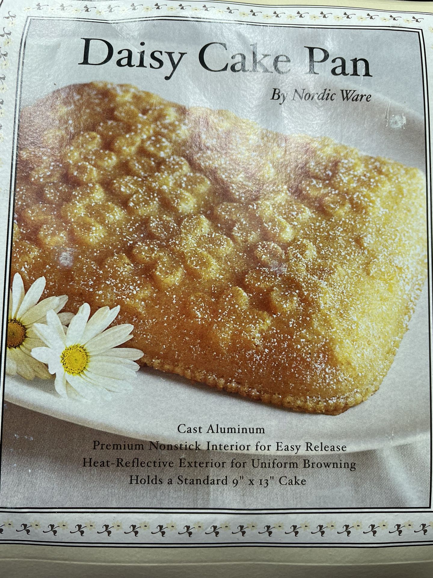 Nordic ware daisy cake pan hotsell