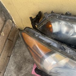 2009 Honda Accord Head Lights