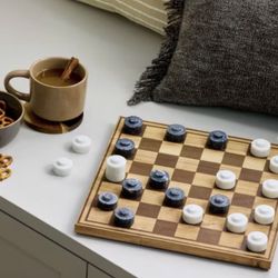 Hearth & Hand by Magnolia Board Game  