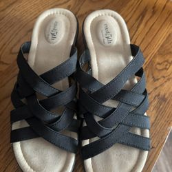 Women’s Sandals 