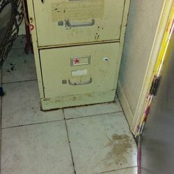 Metal 2 Drawer Filing Cabinet