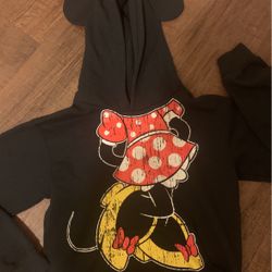 Girl’s Sueter Mikey 😘size L