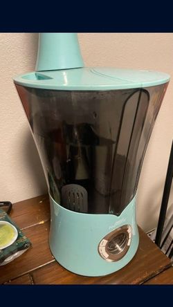 Teal humidifier