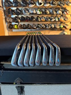Titleist iron set
