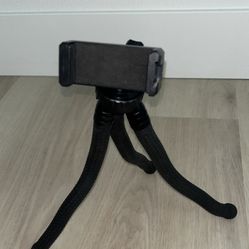Adjustable Tripod!!!!
